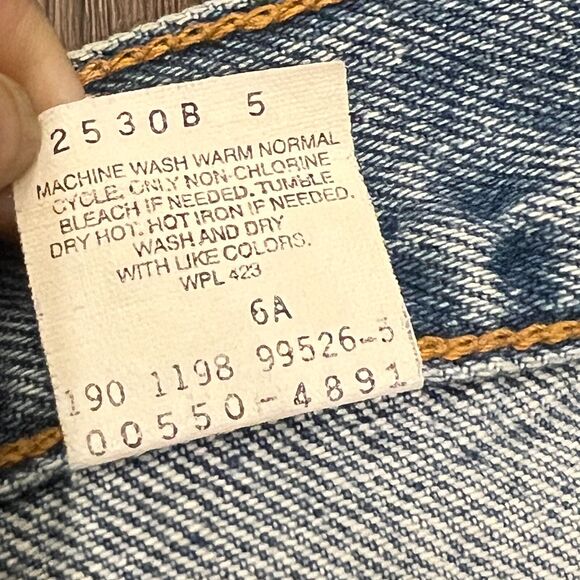 VINTAGE Levis Jeans Mens 36x32 Blue 550 Relaxed Fit Red Tab 90s Raw Hem - Picture 6 of 11